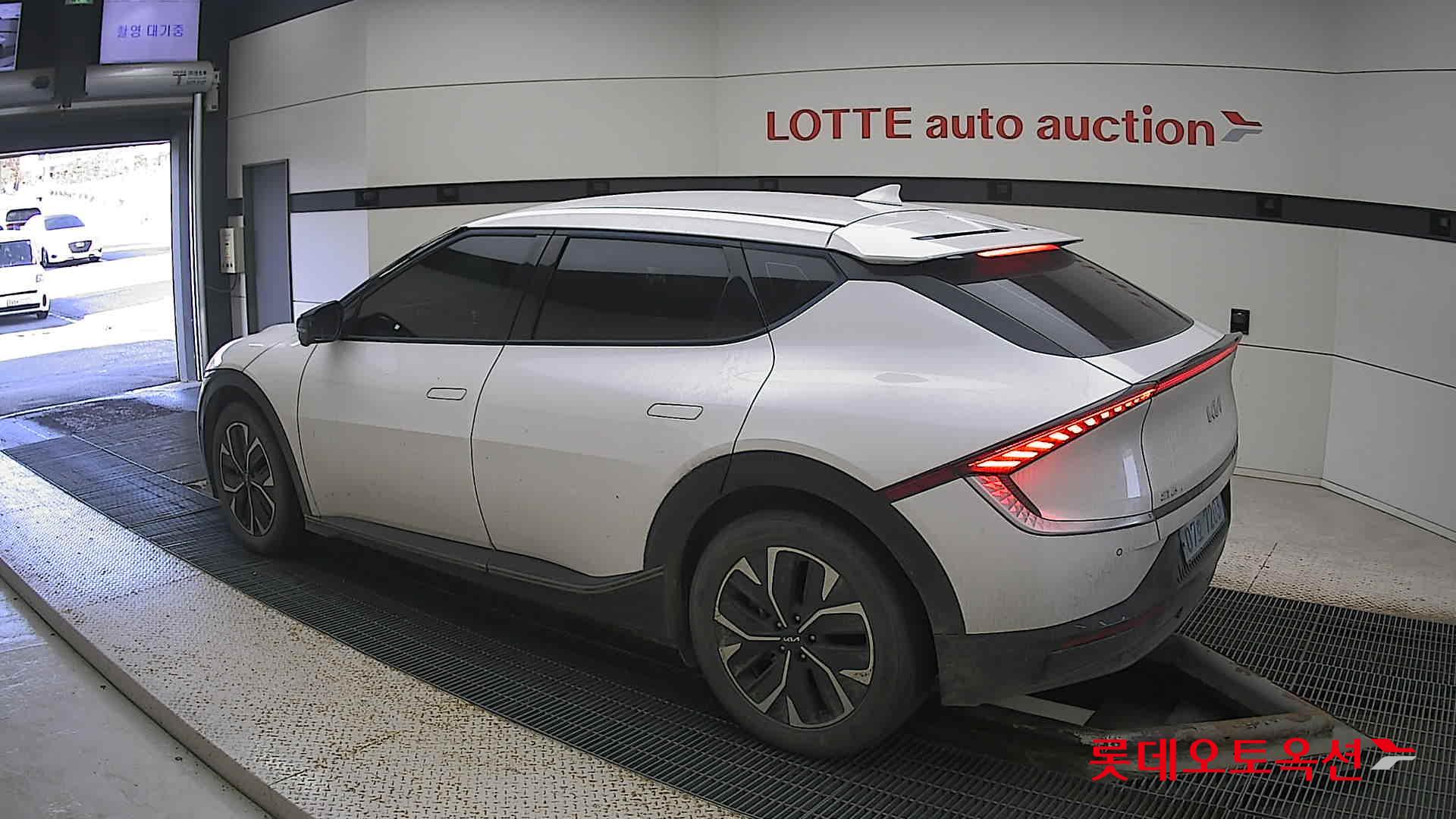 Kia EV6 id 3446769 из Кореи 10