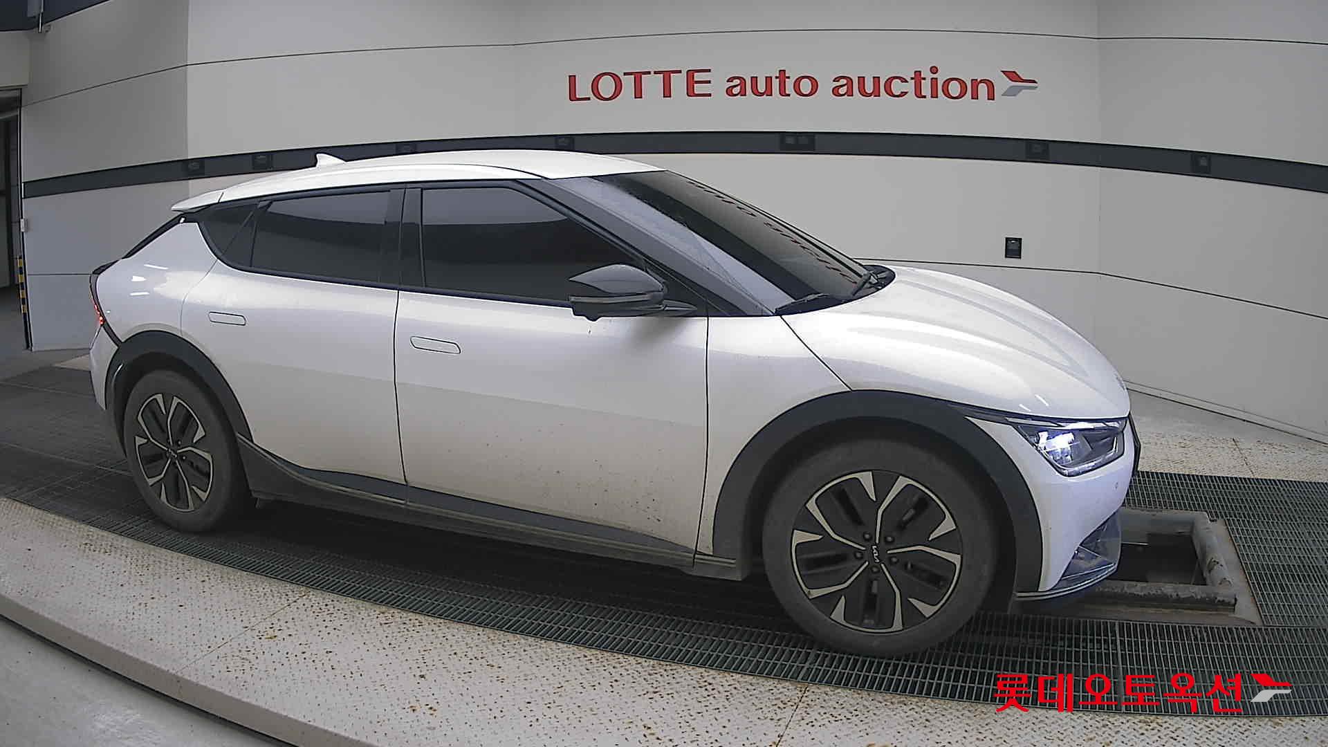 Kia EV6 id 3446769 из Кореи 17