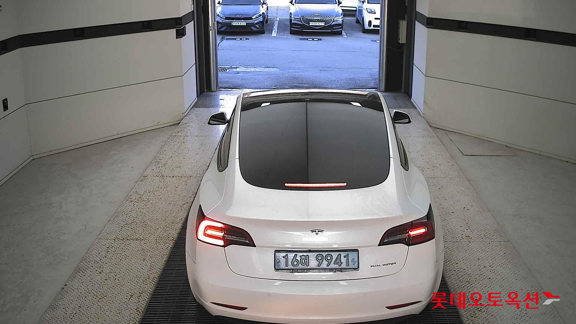 Tesla Model 3 Long Range 2021 Pearl White Multi-coat из Кореи, фото 5