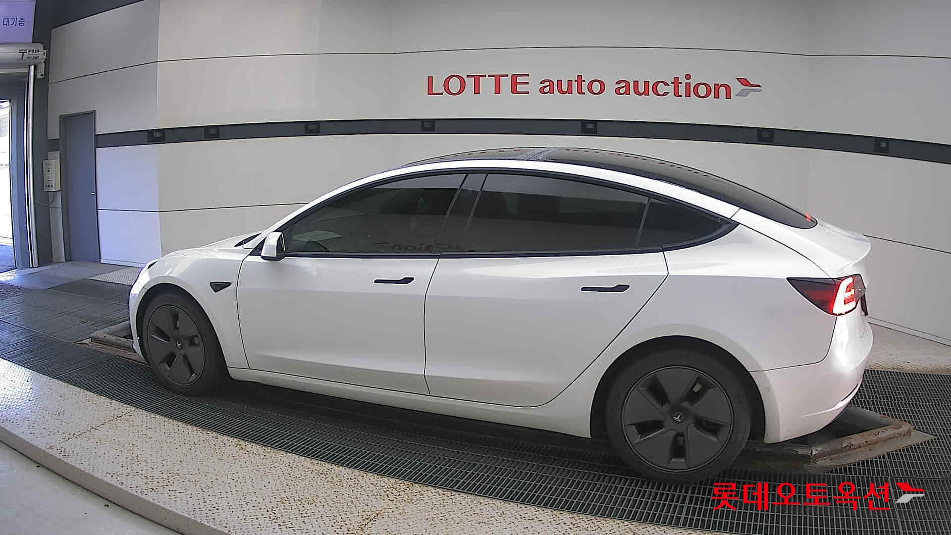 Tesla Model 3 Long Range id 3446781 из Кореи 11