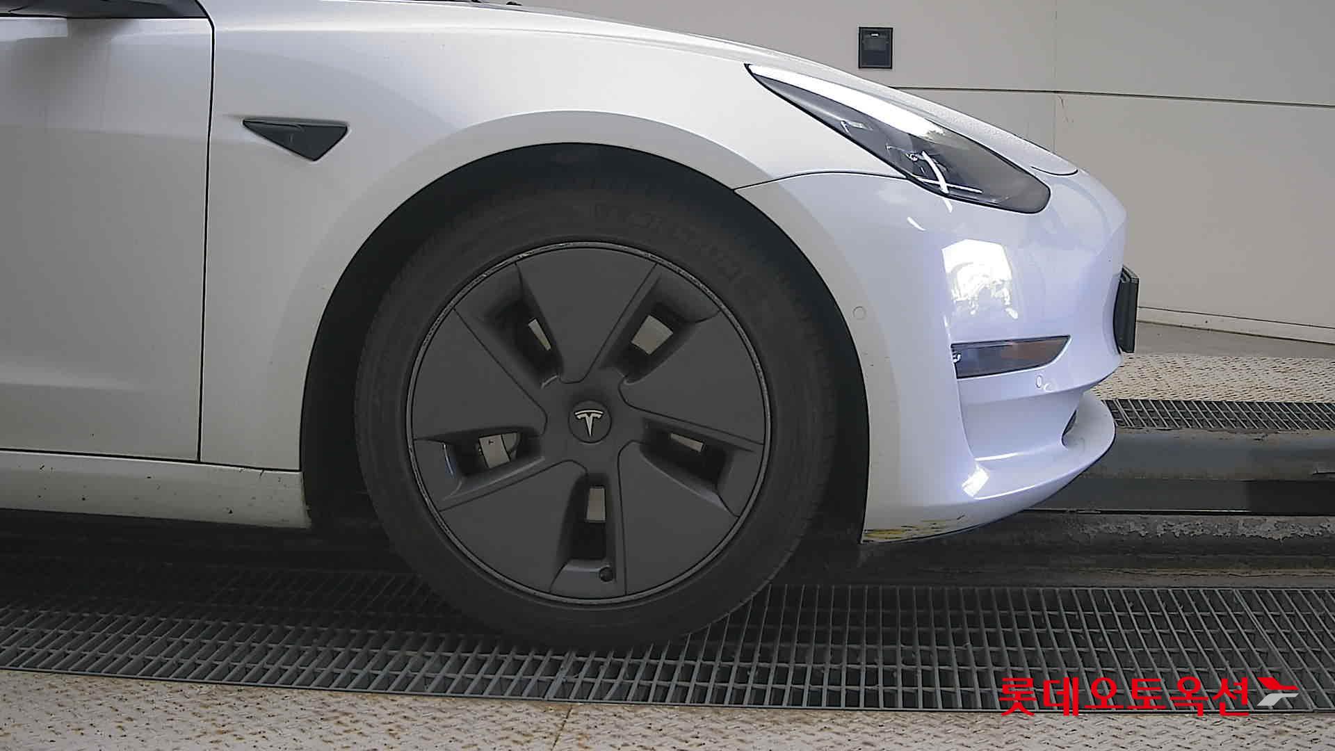 Tesla Model 3 Long Range id 3446781 из Кореи 23