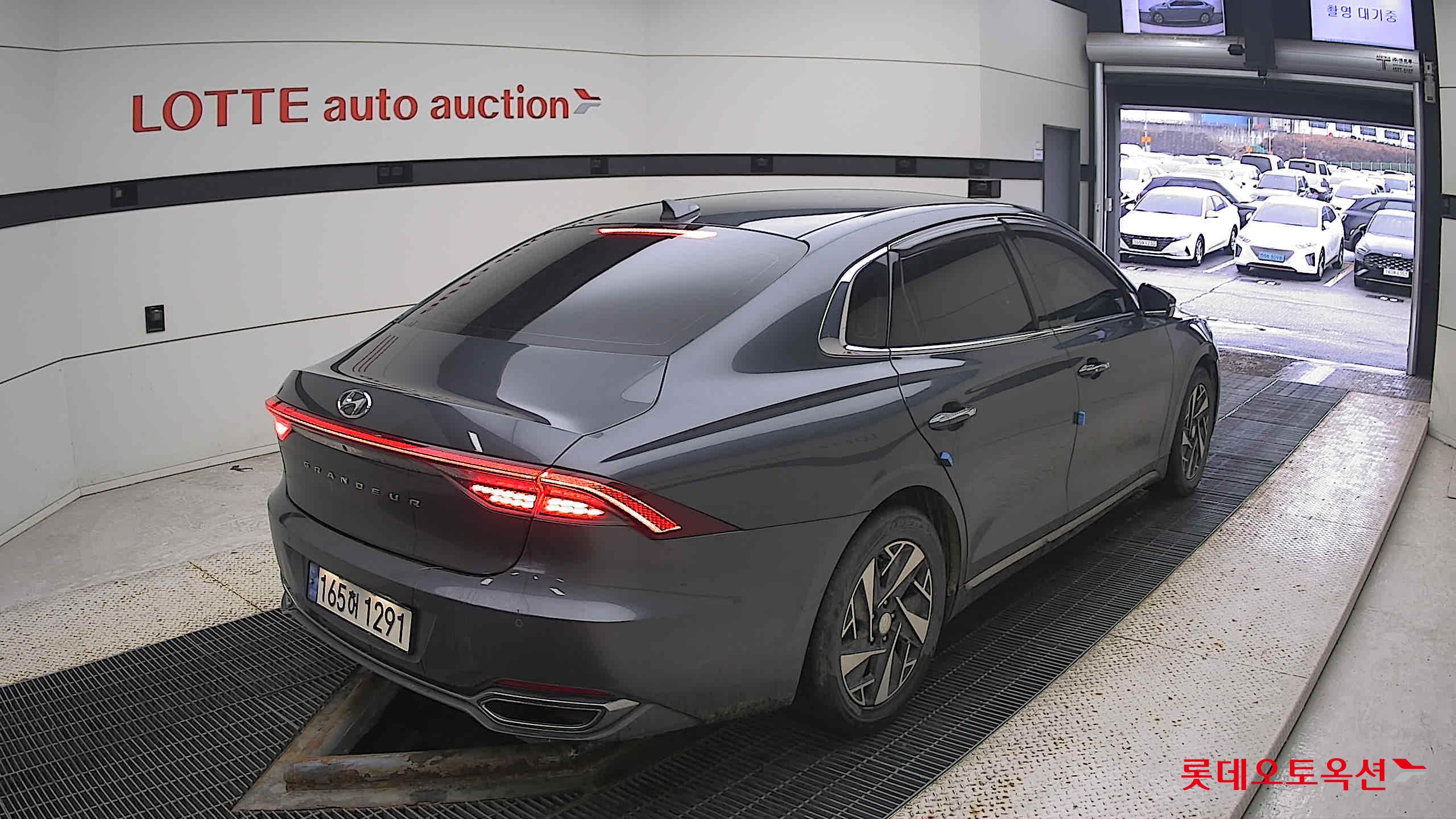 Hyundai Grandeur Hybrid 2022 Nocturne Grey Metallic из Кореи, фото 4