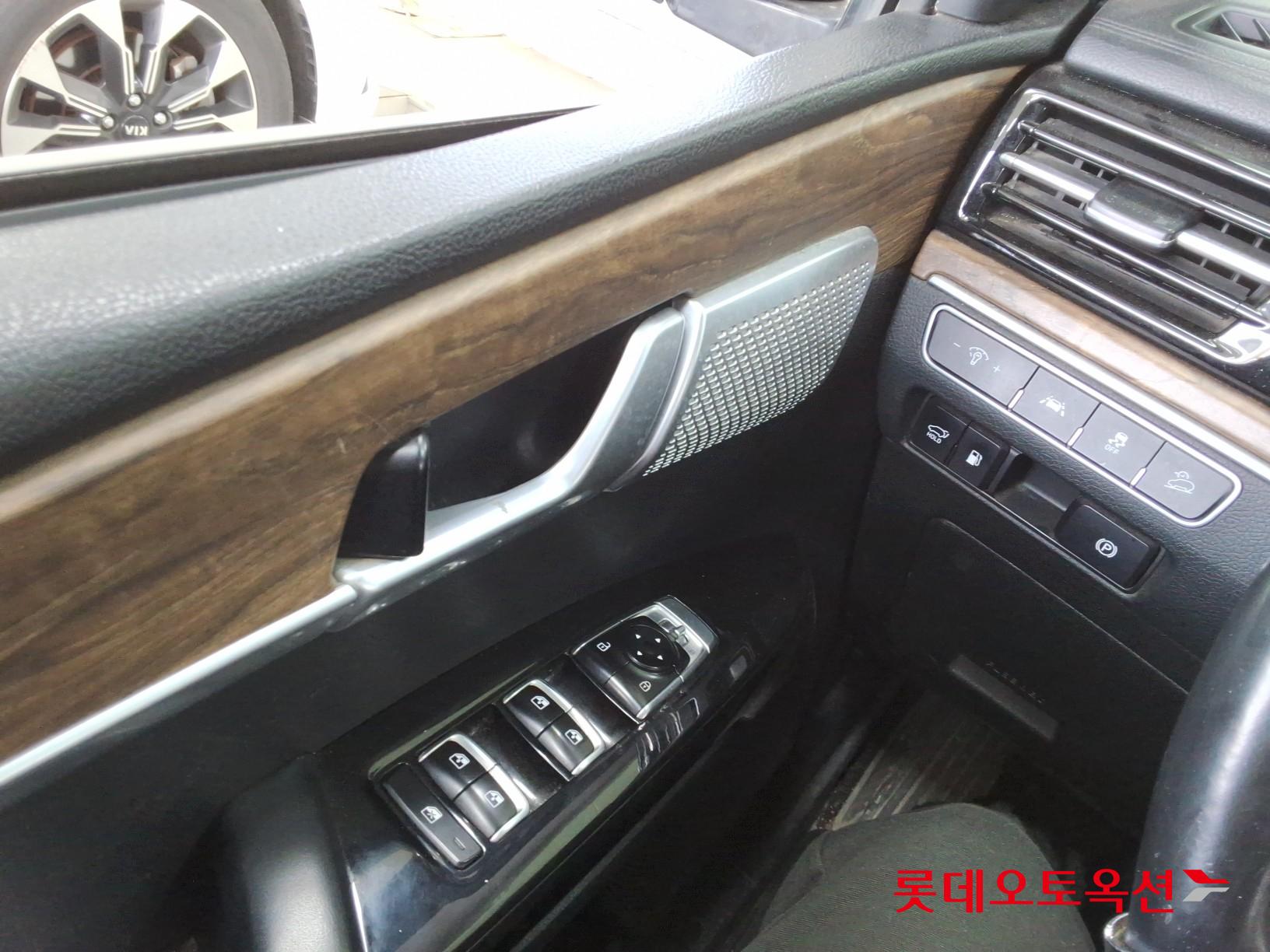 Kia Mohave id 3441791 из Кореи 28