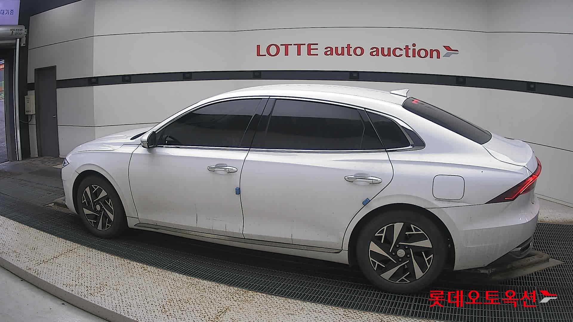 Hyundai Grandeur Hybrid id 3466801 из Кореи 11