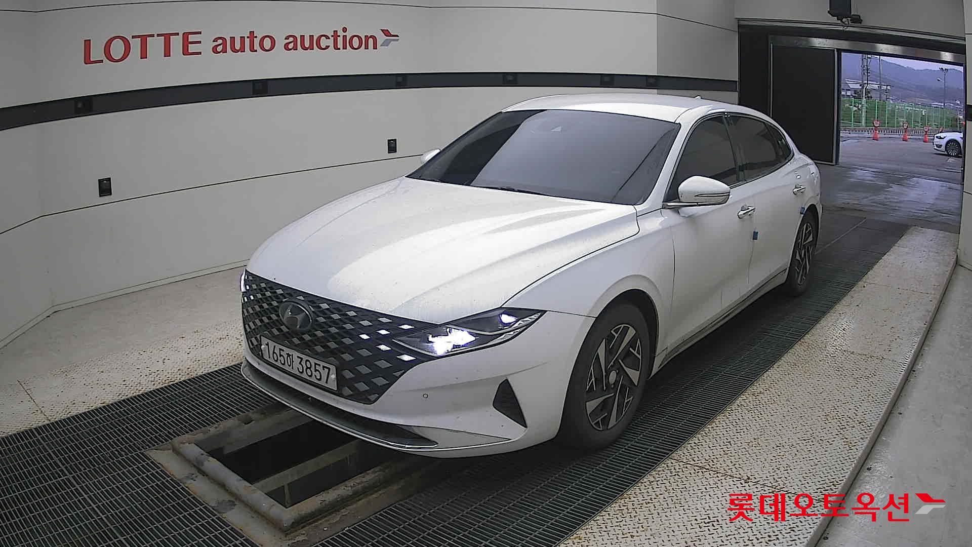 Hyundai Grandeur Hybrid id 3466801 из Кореи 14