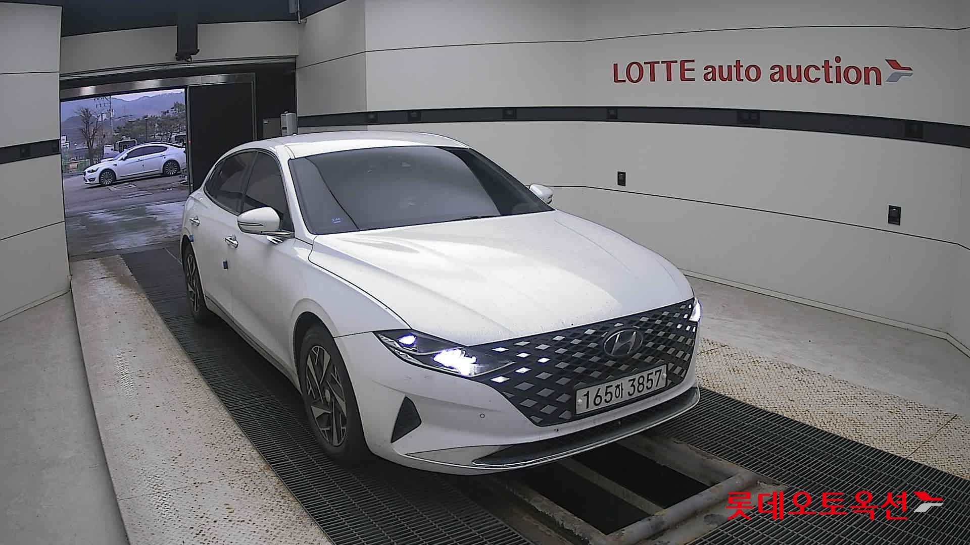 Hyundai Grandeur Hybrid id 3466801 из Кореи 15