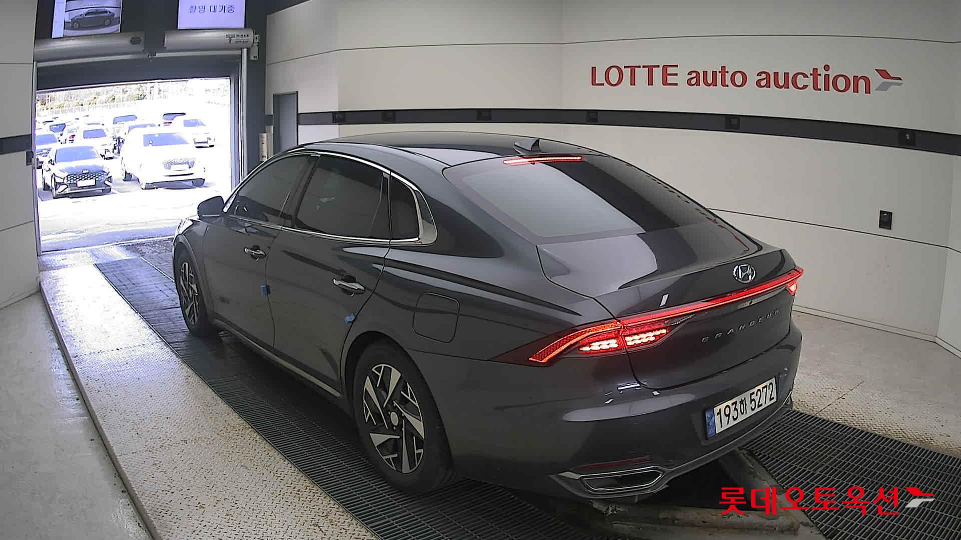 Hyundai Grandeur Hybrid 2022 Nocturne Grey Metallic из Кореи, фото 6