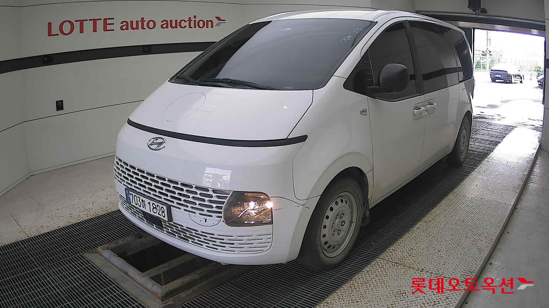 Hyundai Staria id 3436590 из Кореи 14