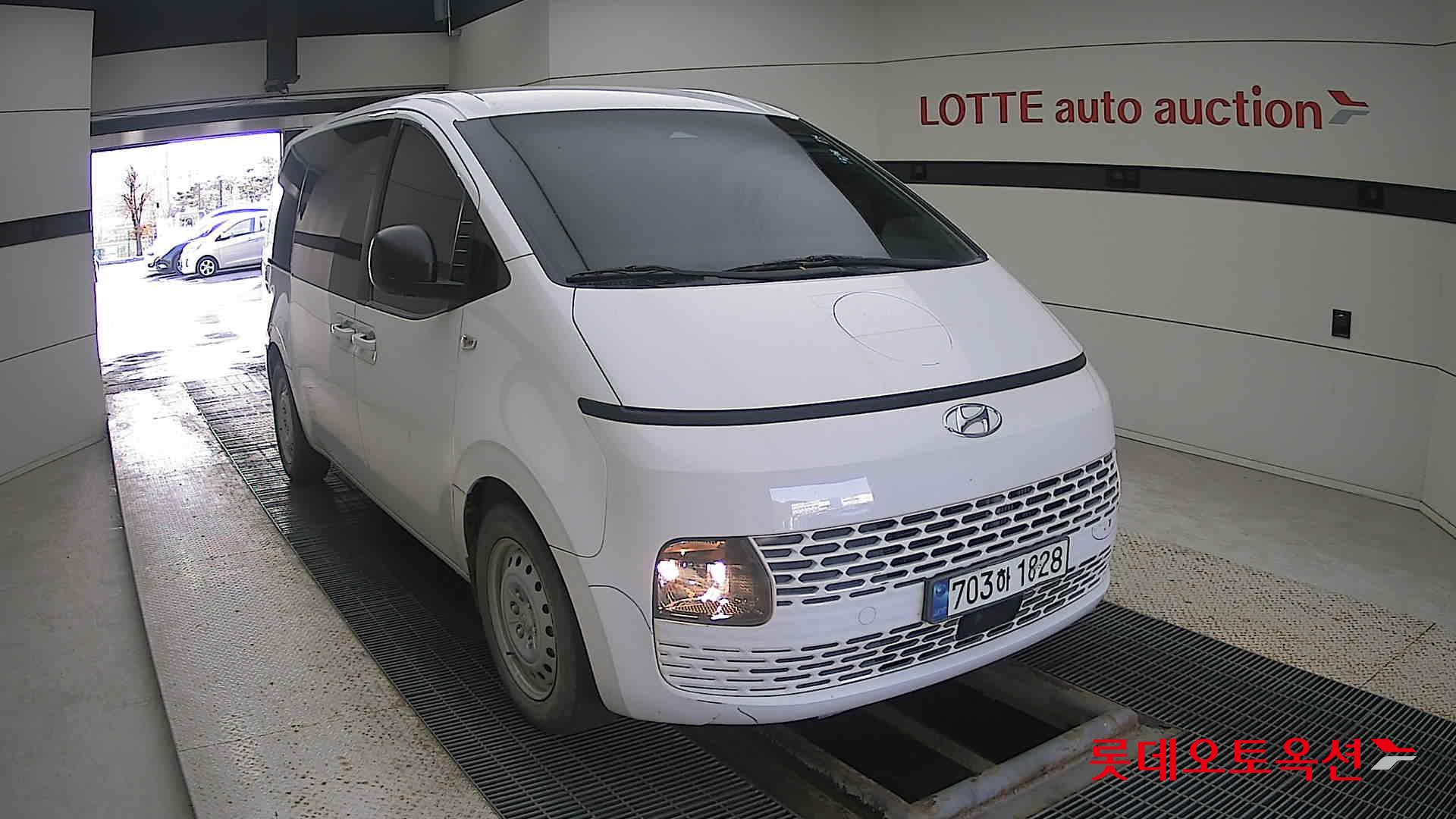 Hyundai Staria id 3436590 из Кореи 15