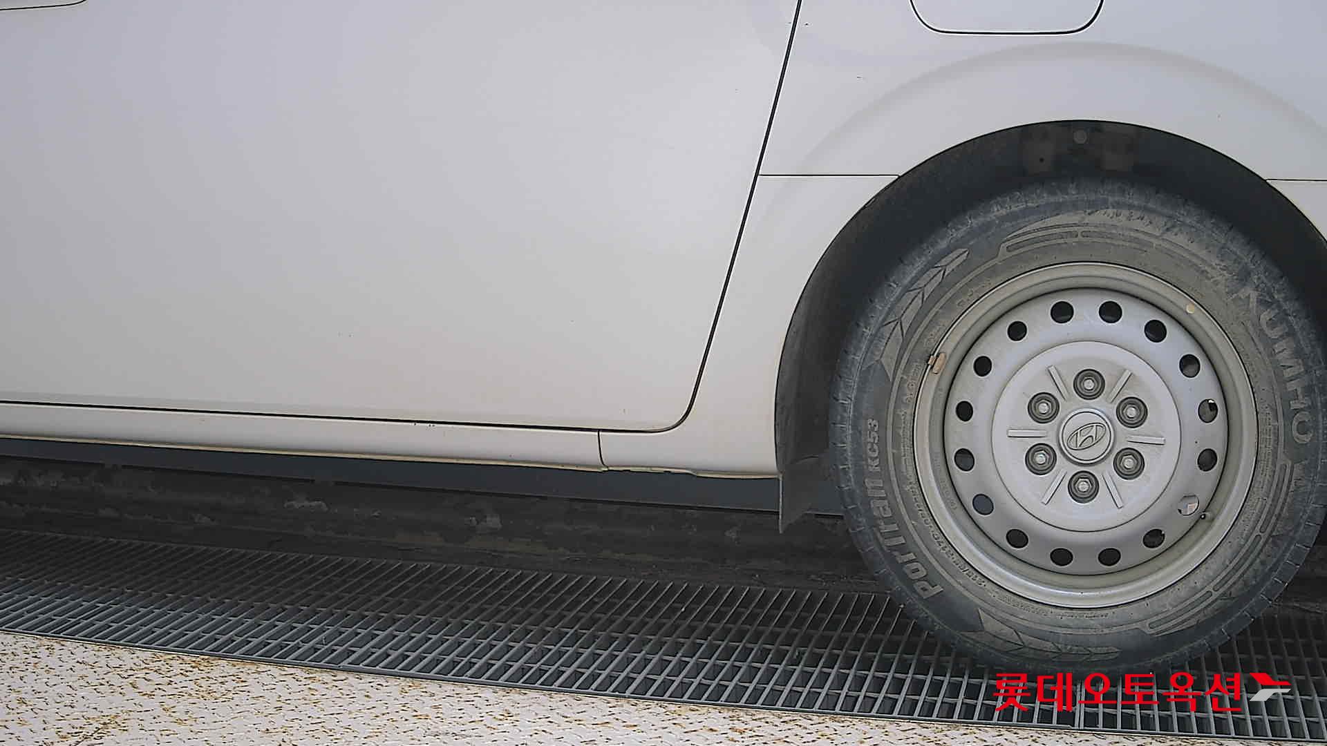 Hyundai Staria id 3436590 из Кореи 22