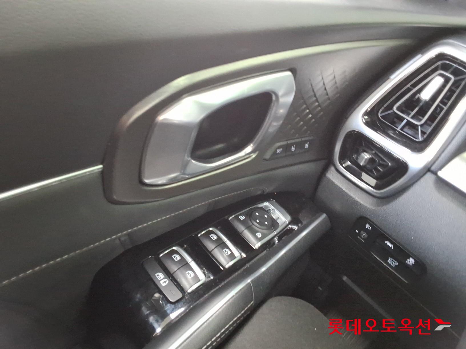 Kia Sorento id 3436644 из Кореи 28