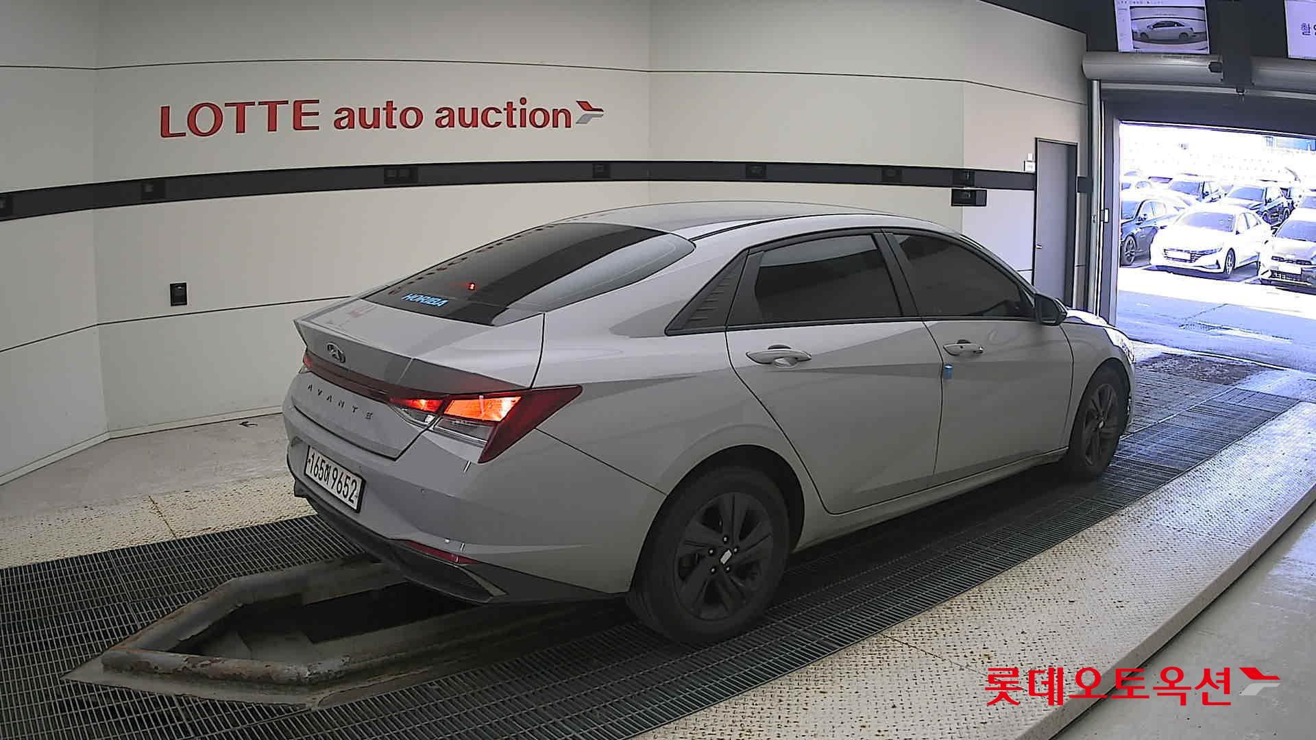 Hyundai Avante Hybrid id 3446714 из Кореи 19