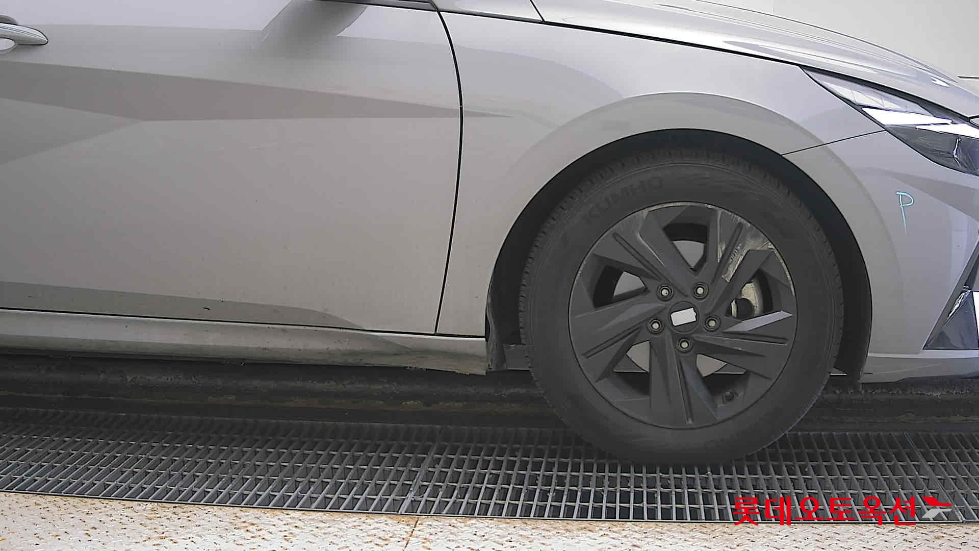 Hyundai Avante Hybrid id 3446714 из Кореи 23