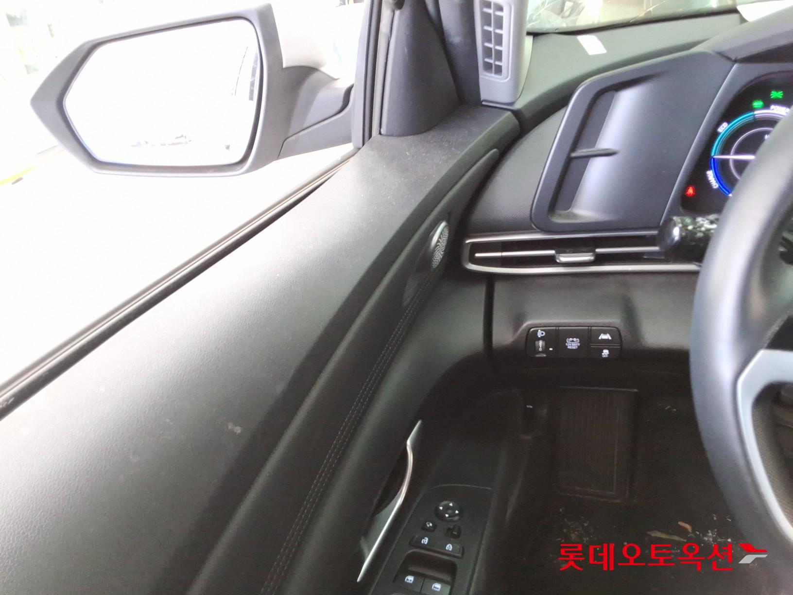 Hyundai Avante Hybrid id 3446714 из Кореи 28