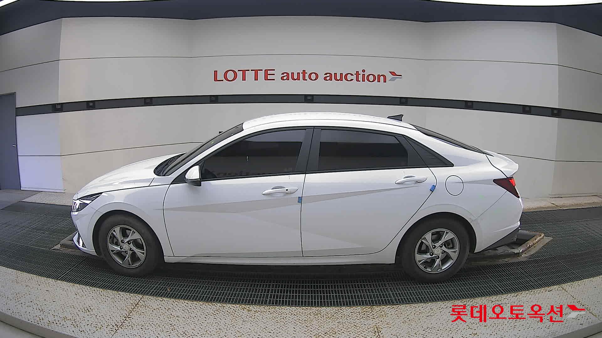 Hyundai Avante id 3436618 из Кореи 7