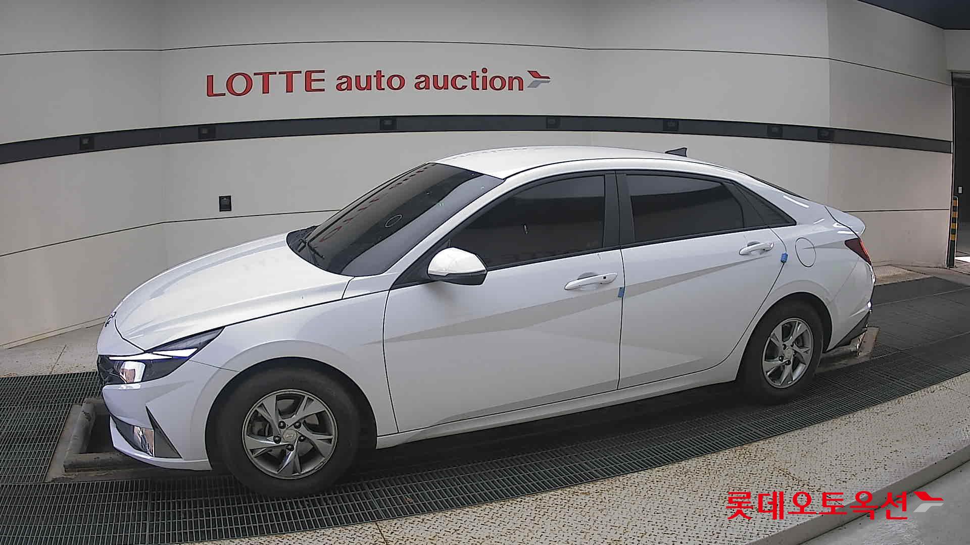 Hyundai Avante id 3436618 из Кореи 12