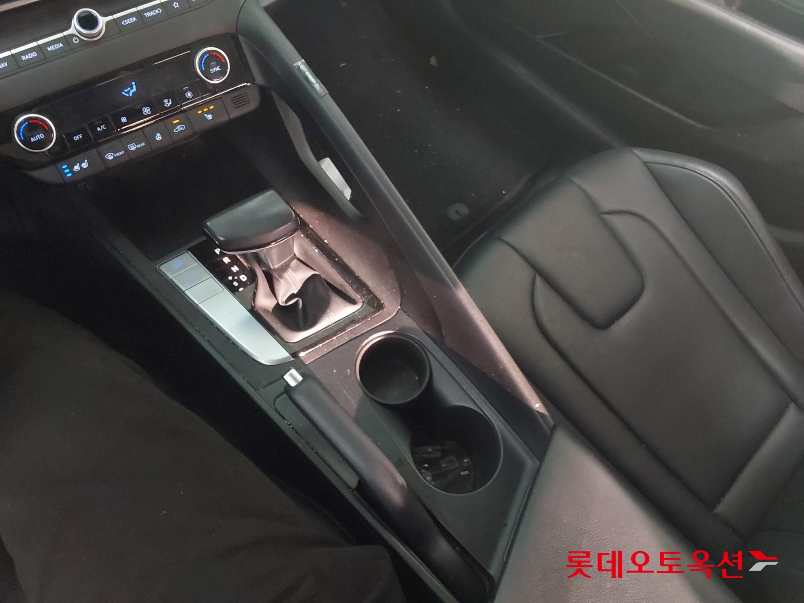 Hyundai Avante id 3436618 из Кореи 33