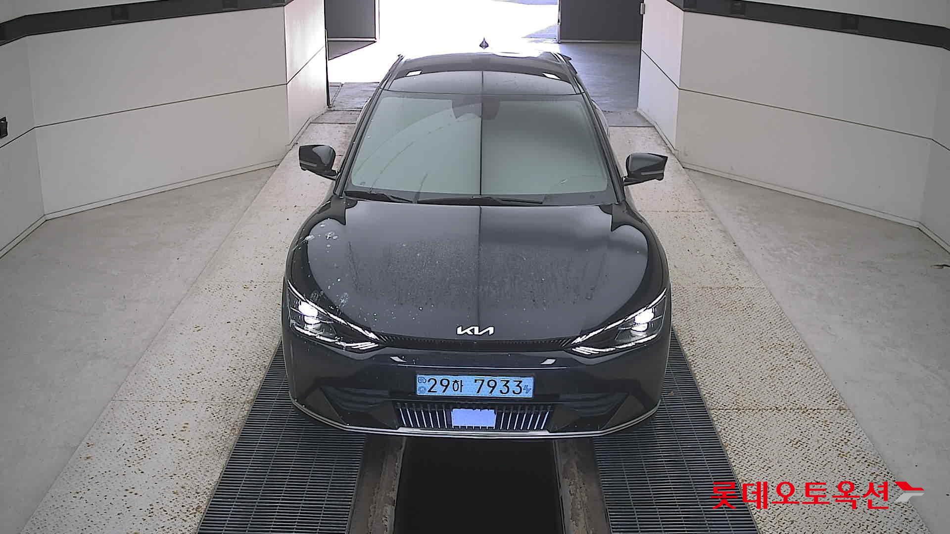 Kia EV6 id 3446743 из Кореи 8