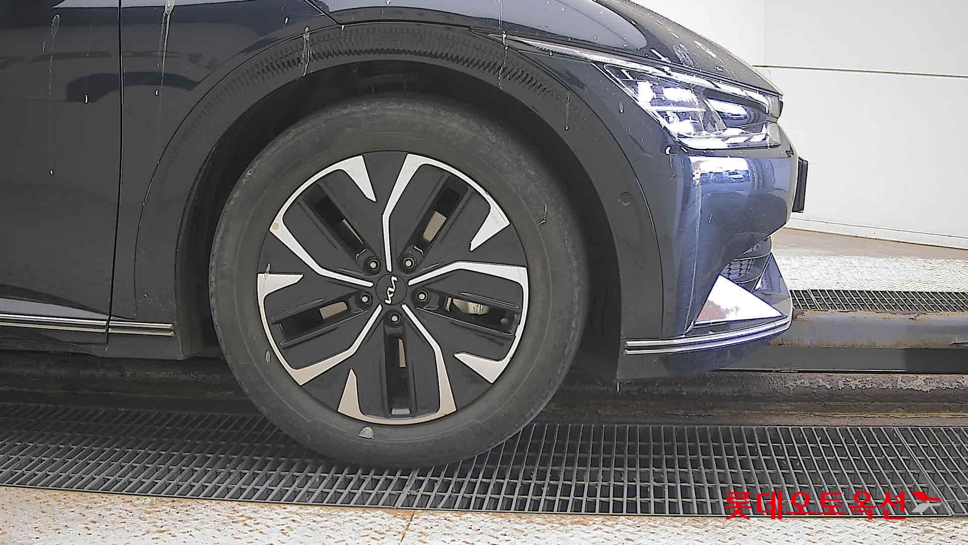 Kia EV6 id 3446743 из Кореи 23