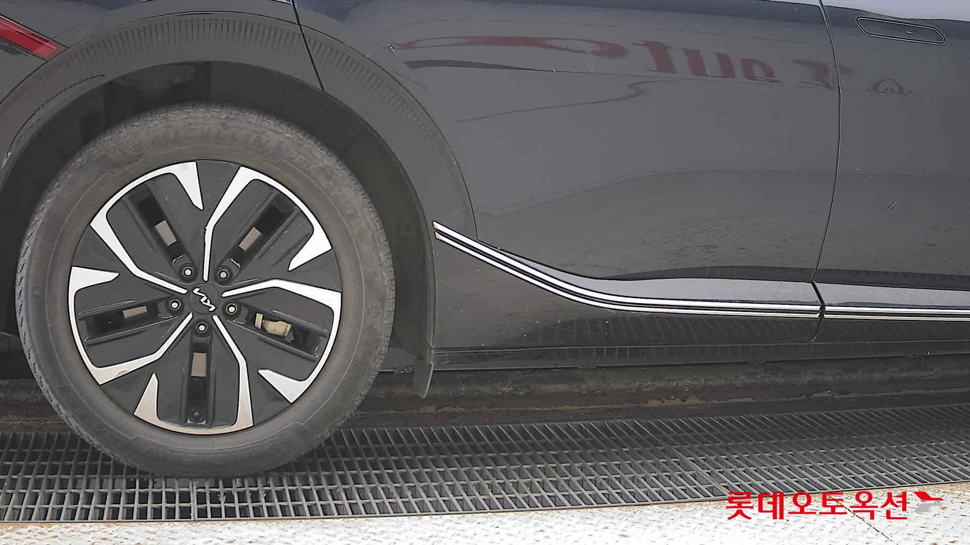 Kia EV6 id 3446743 из Кореи 24