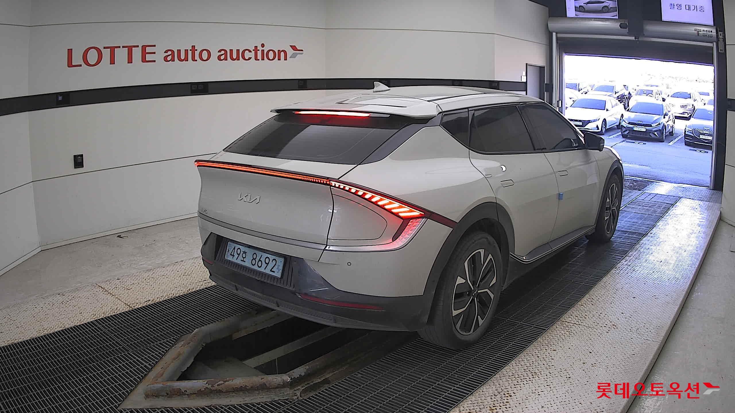 Kia EV6 2022 Glassier из Кореи, фото 4