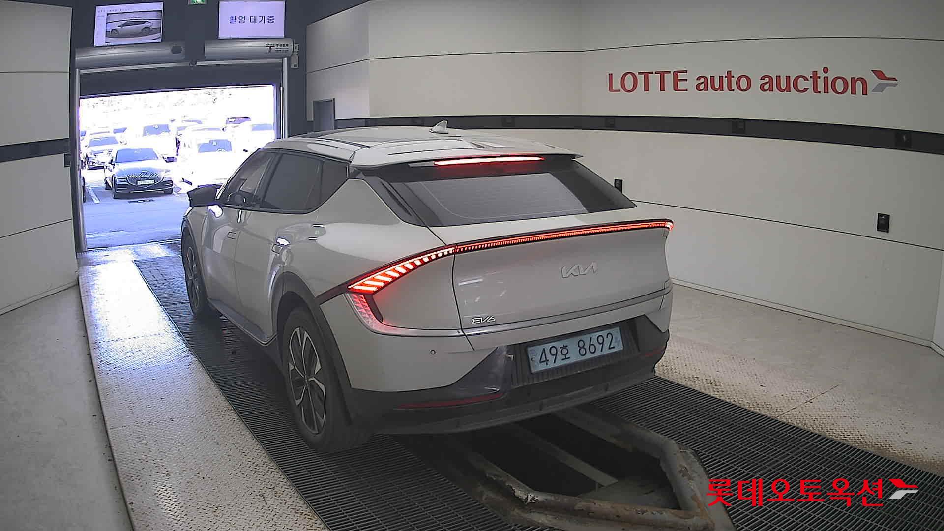 Kia EV6 id 3446750 из Кореи 9