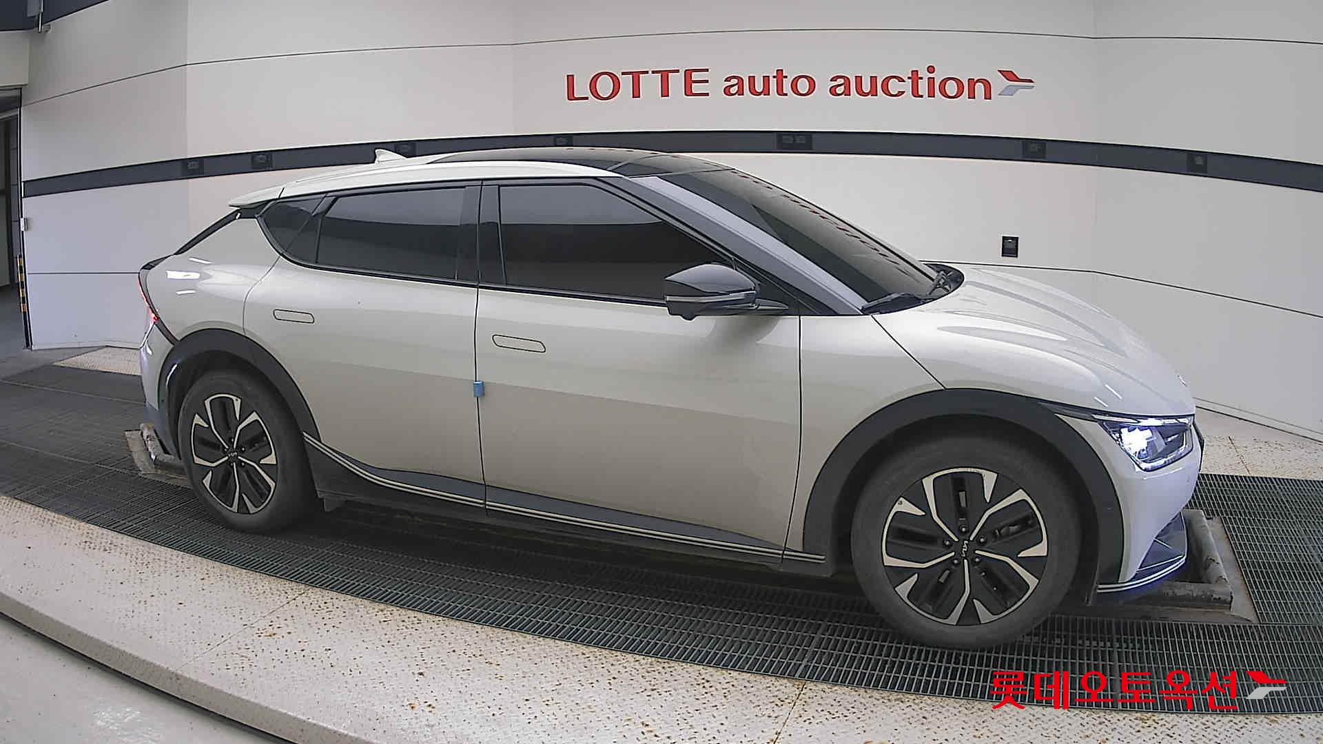 Kia EV6 id 3446750 из Кореи 17