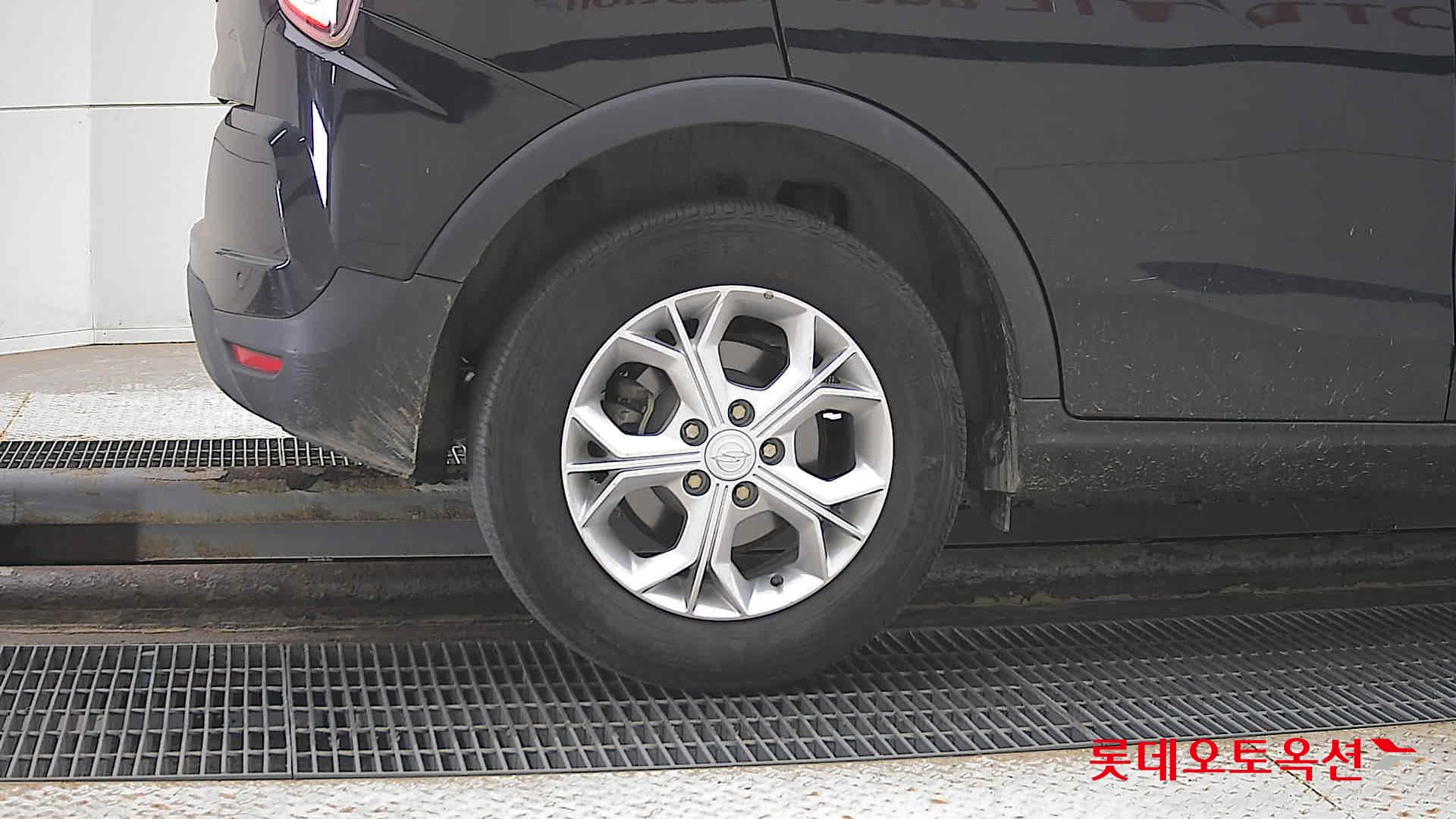 SsangYong Tivoli id 3436553 из Кореи 24