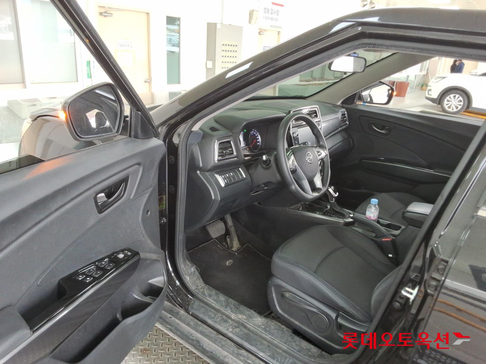 SsangYong Tivoli id 3436553 из Кореи 33