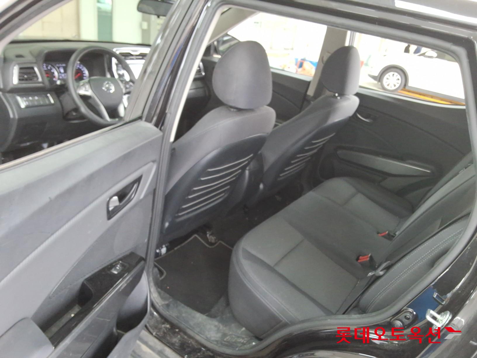 SsangYong Tivoli id 3436553 из Кореи 35