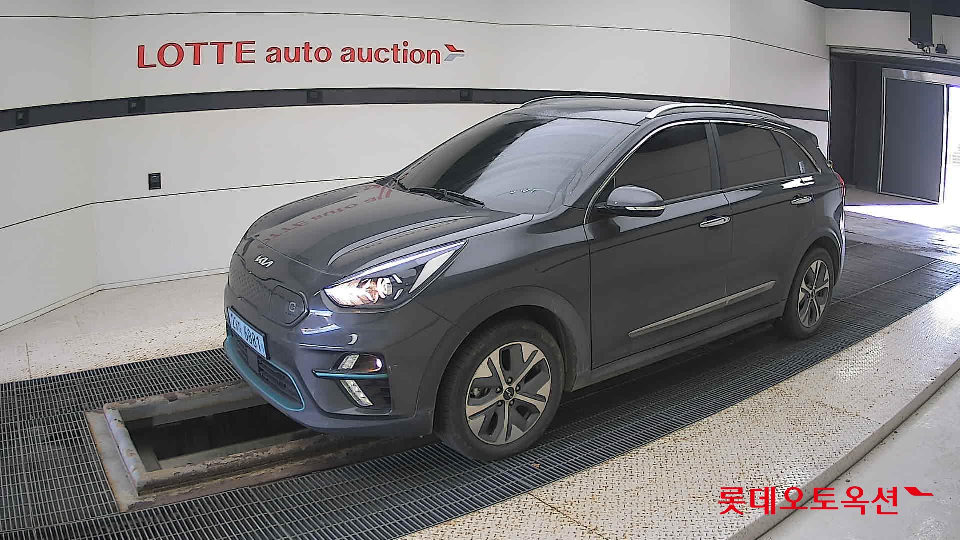 Kia Niro EV id 3446742 из Кореи 13