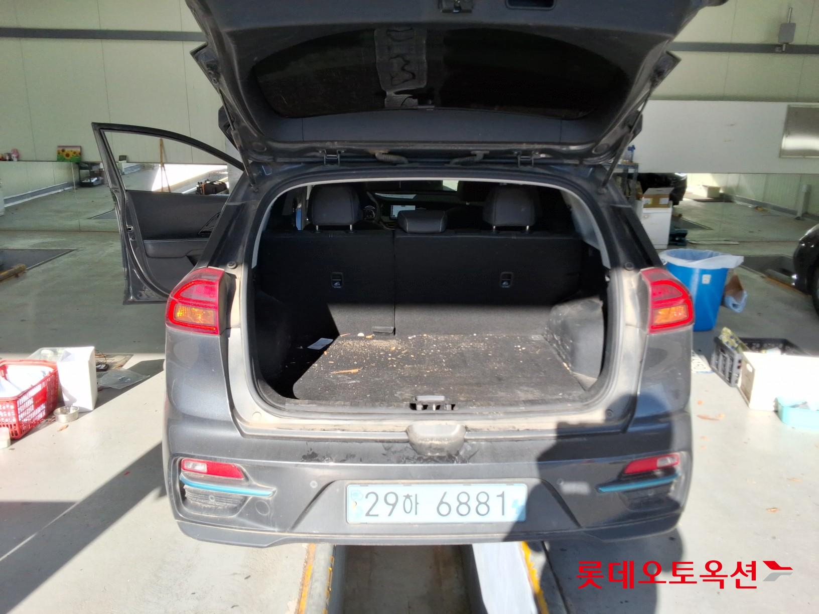 Kia Niro EV id 3446742 из Кореи 37