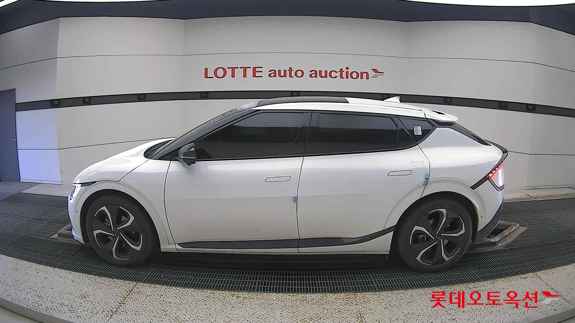 Kia EV6 id 3446763 из Кореи 7