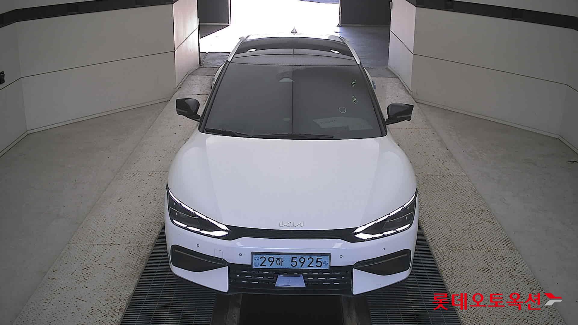 Kia EV6 id 3446763 из Кореи 8