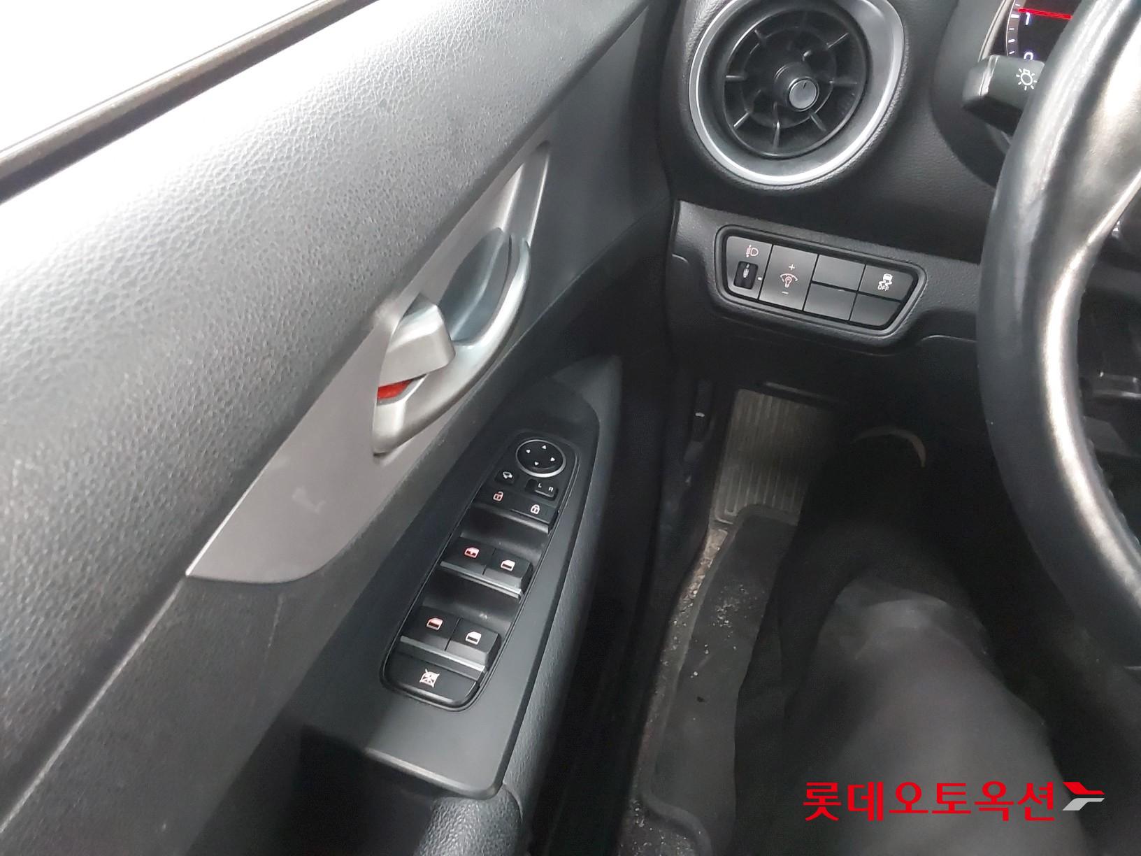 Kia K3 id 3436631 из Кореи 28