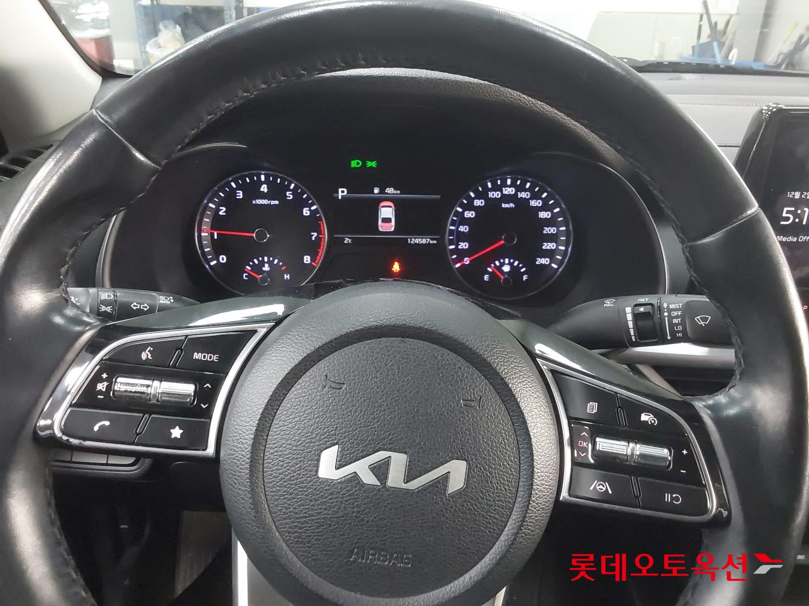 Kia K3 id 3436631 из Кореи 29