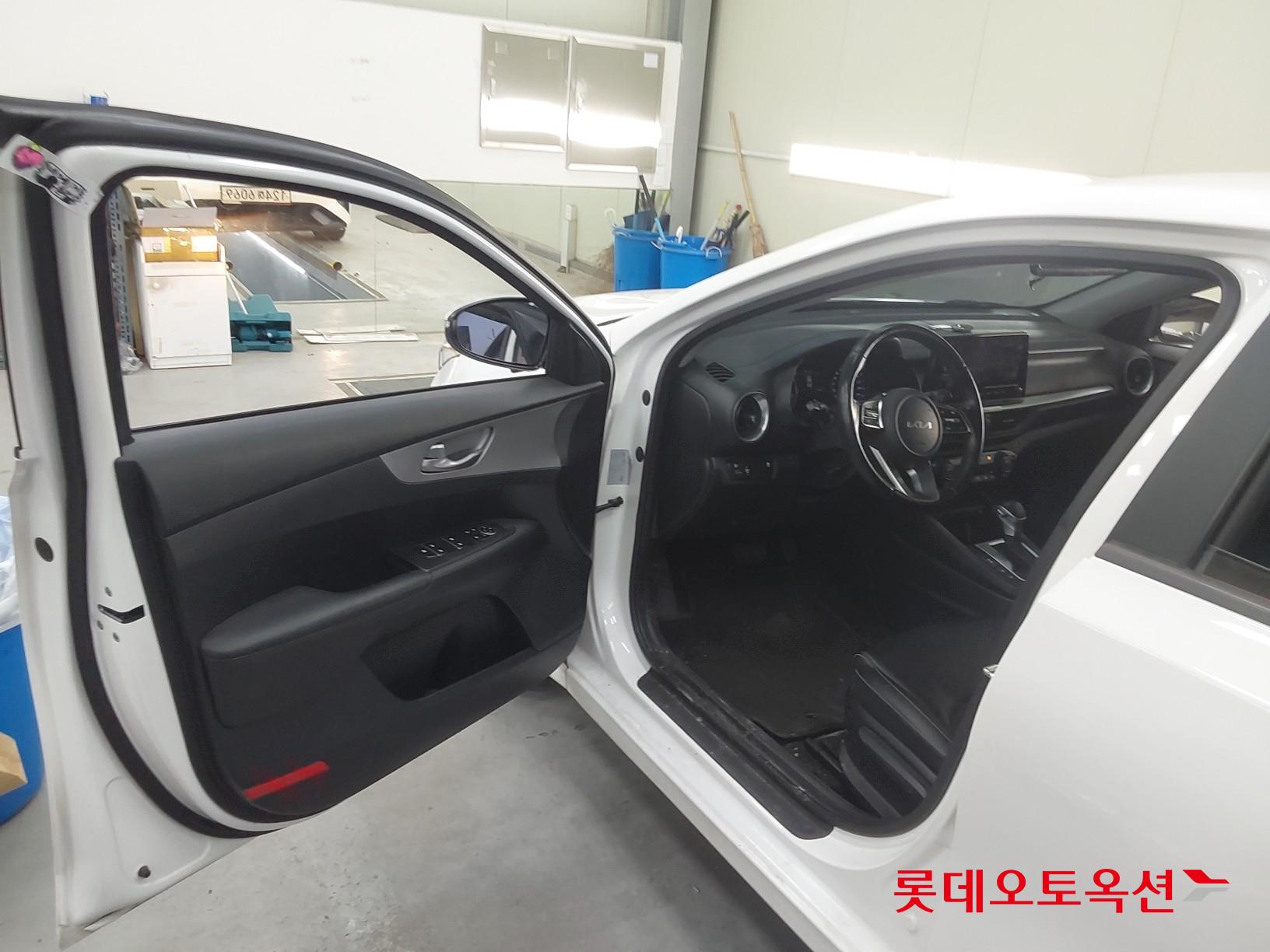 Kia K3 id 3436631 из Кореи 34