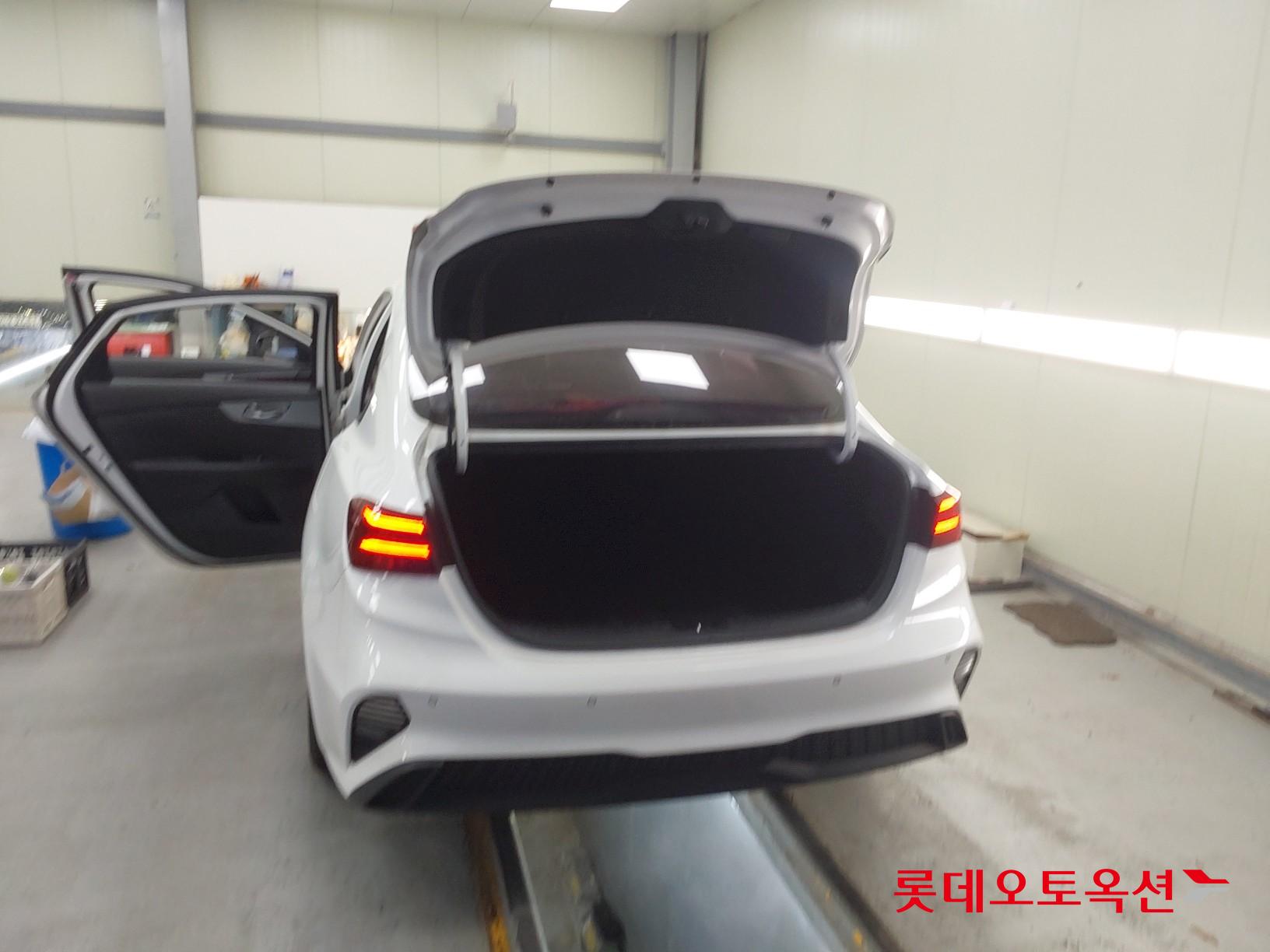 Kia K3 id 3436631 из Кореи 37