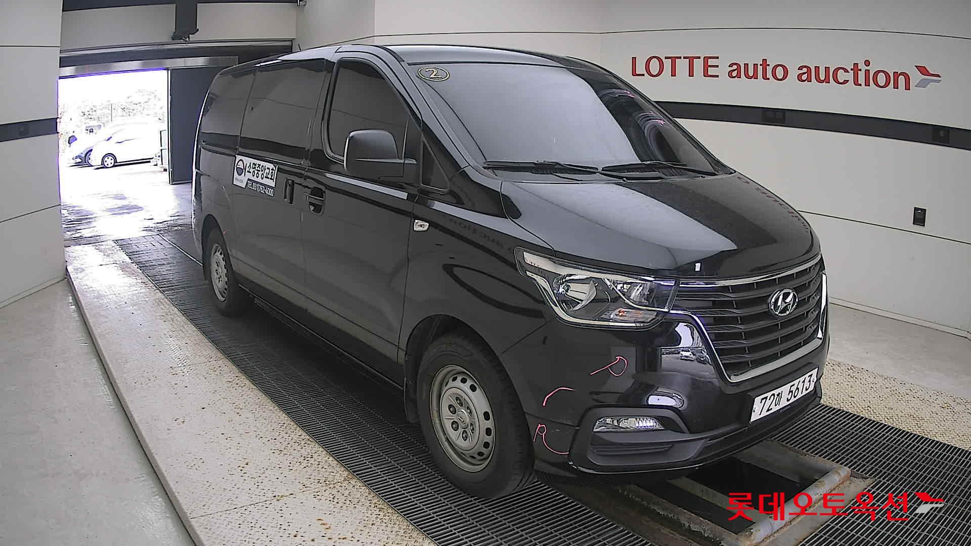 Hyundai Grand Starex 2021 Timeless Black из Кореи, фото 2