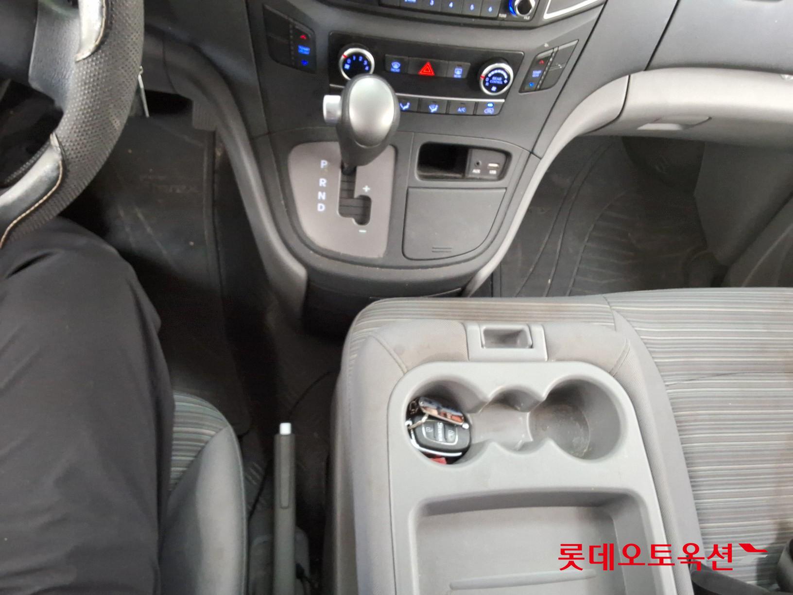 Hyundai Grand Starex id 3436589 из Кореи 33