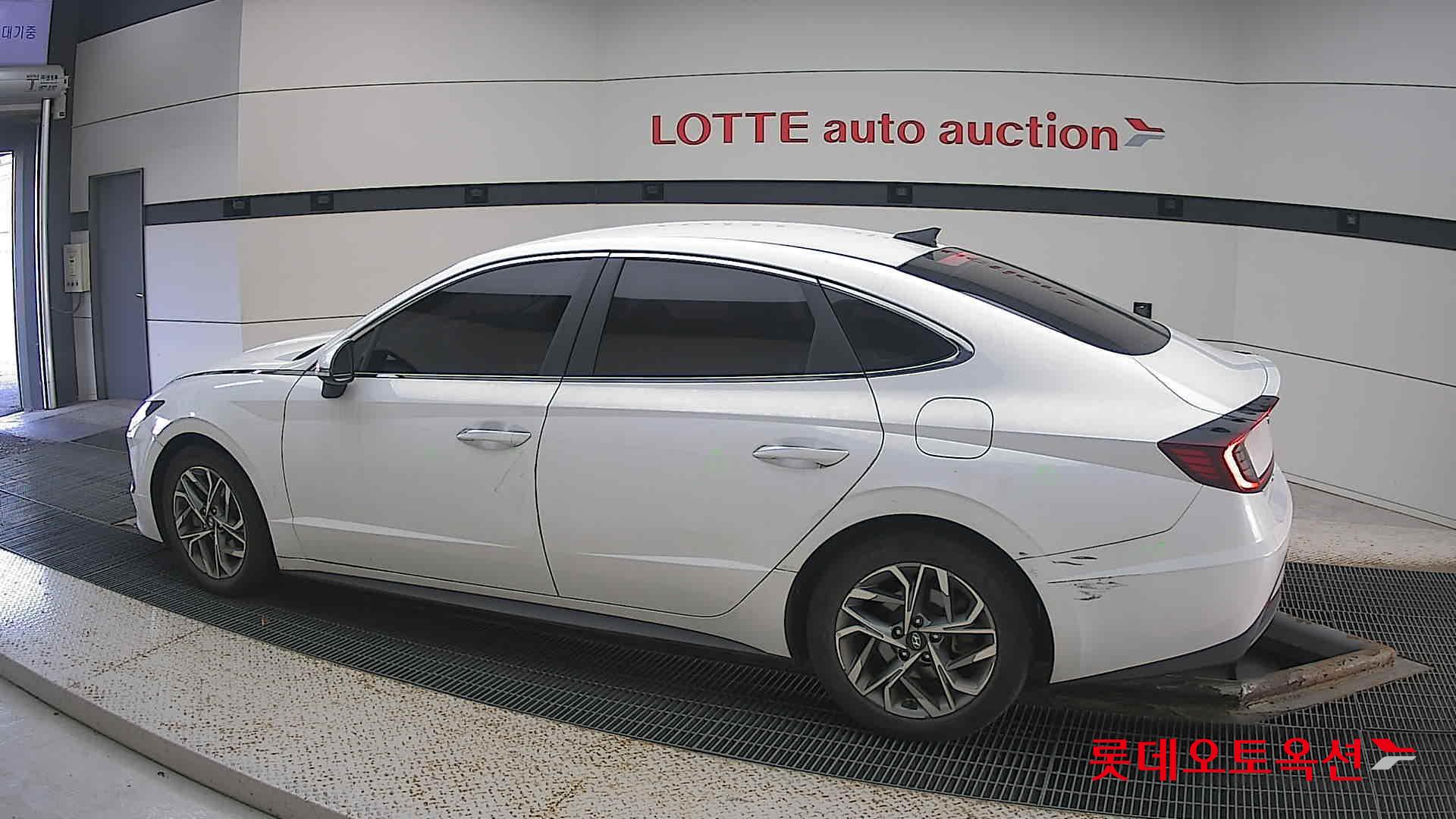 Hyundai Sonata id 3436611 из Кореи 11