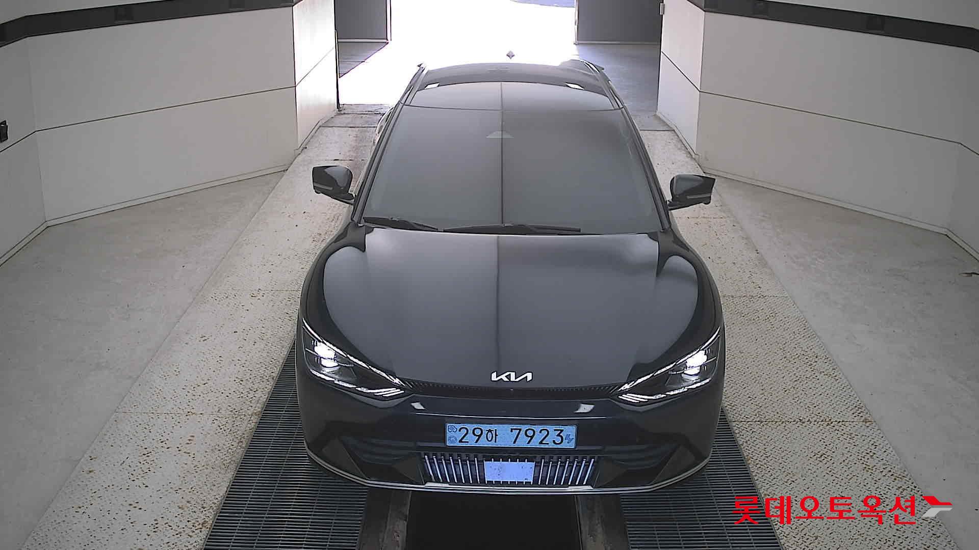 Kia EV6 id 3446762 из Кореи 8