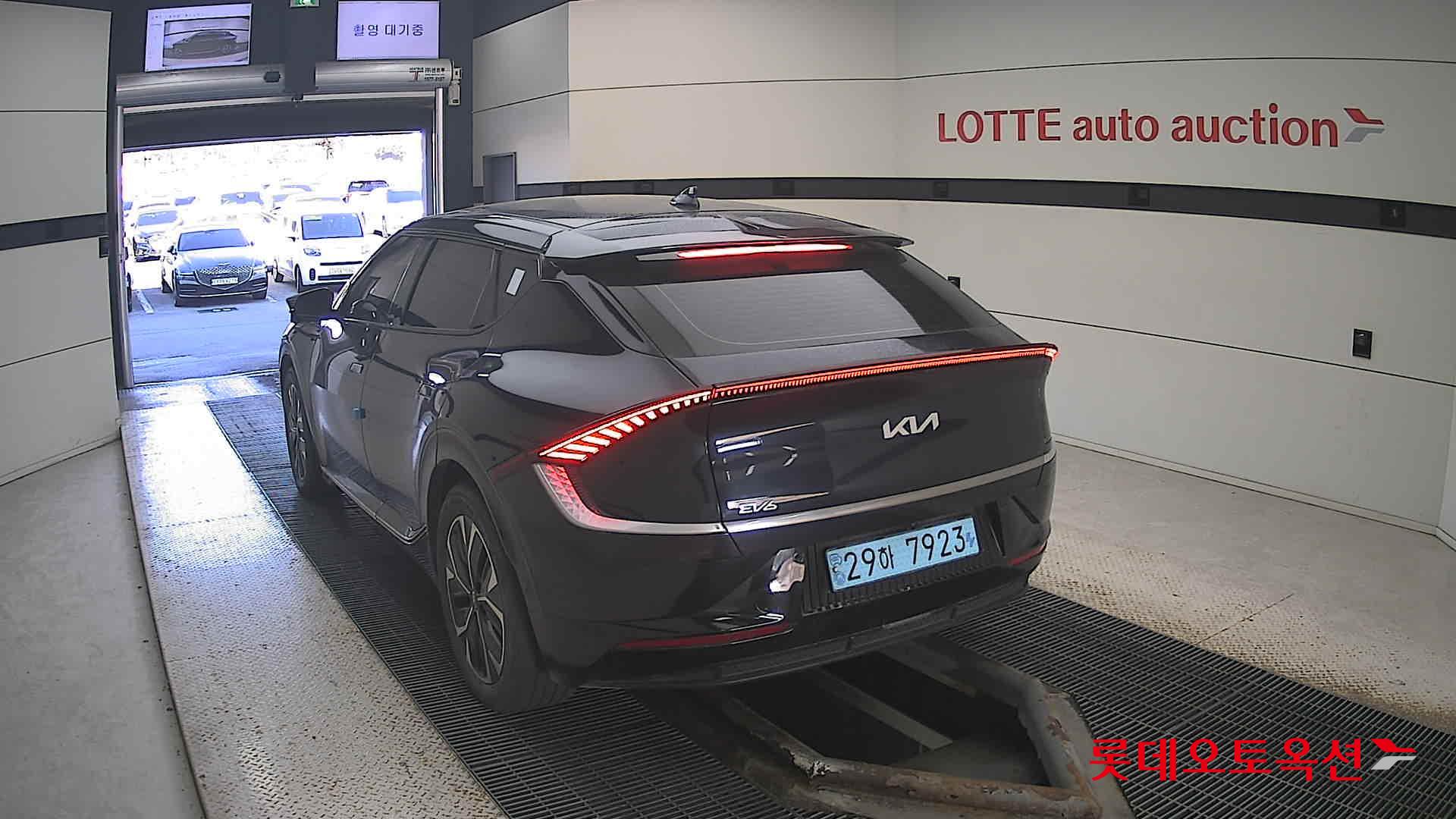 Kia EV6 id 3446762 из Кореи 9