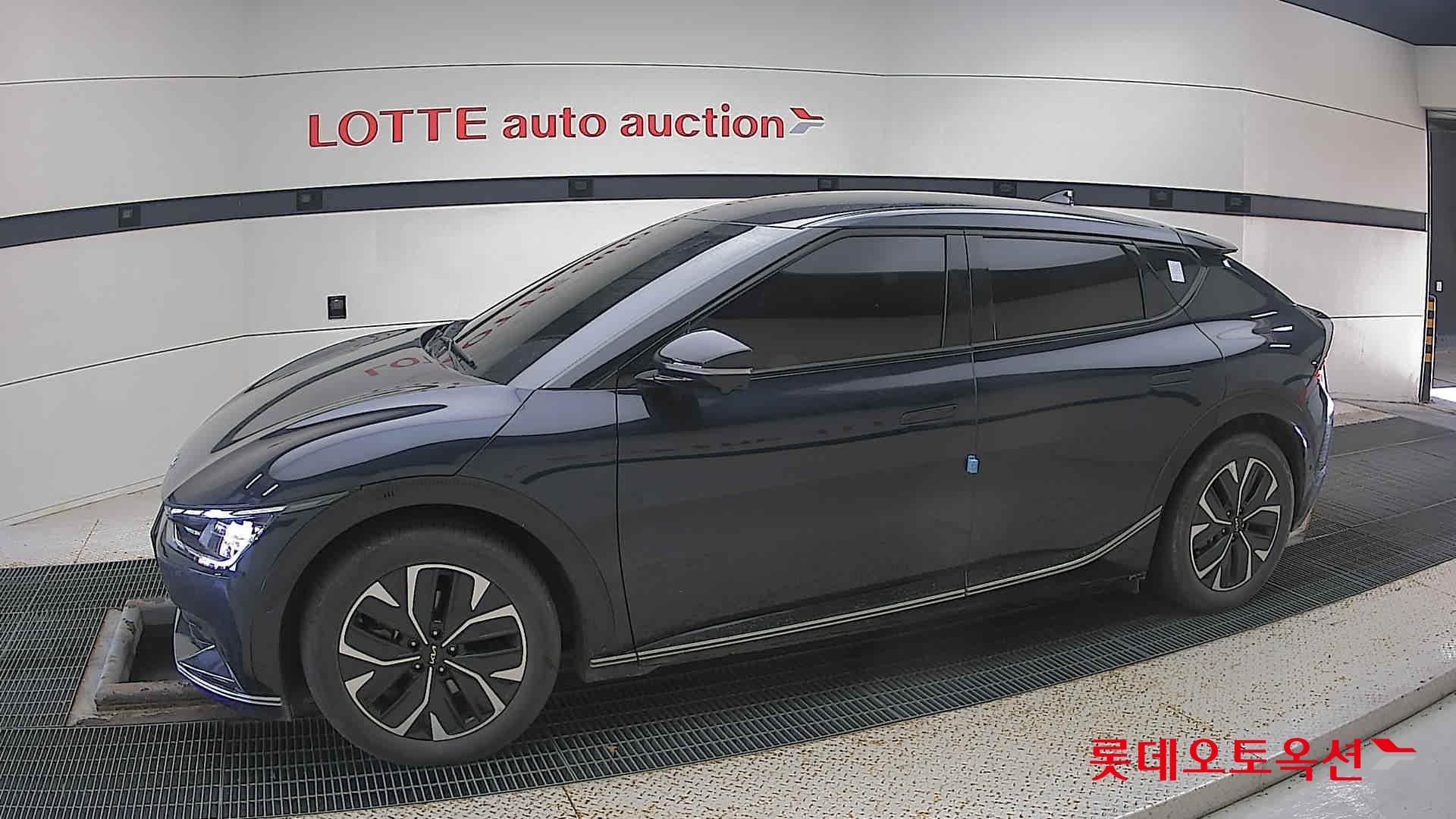 Kia EV6 id 3446762 из Кореи 12