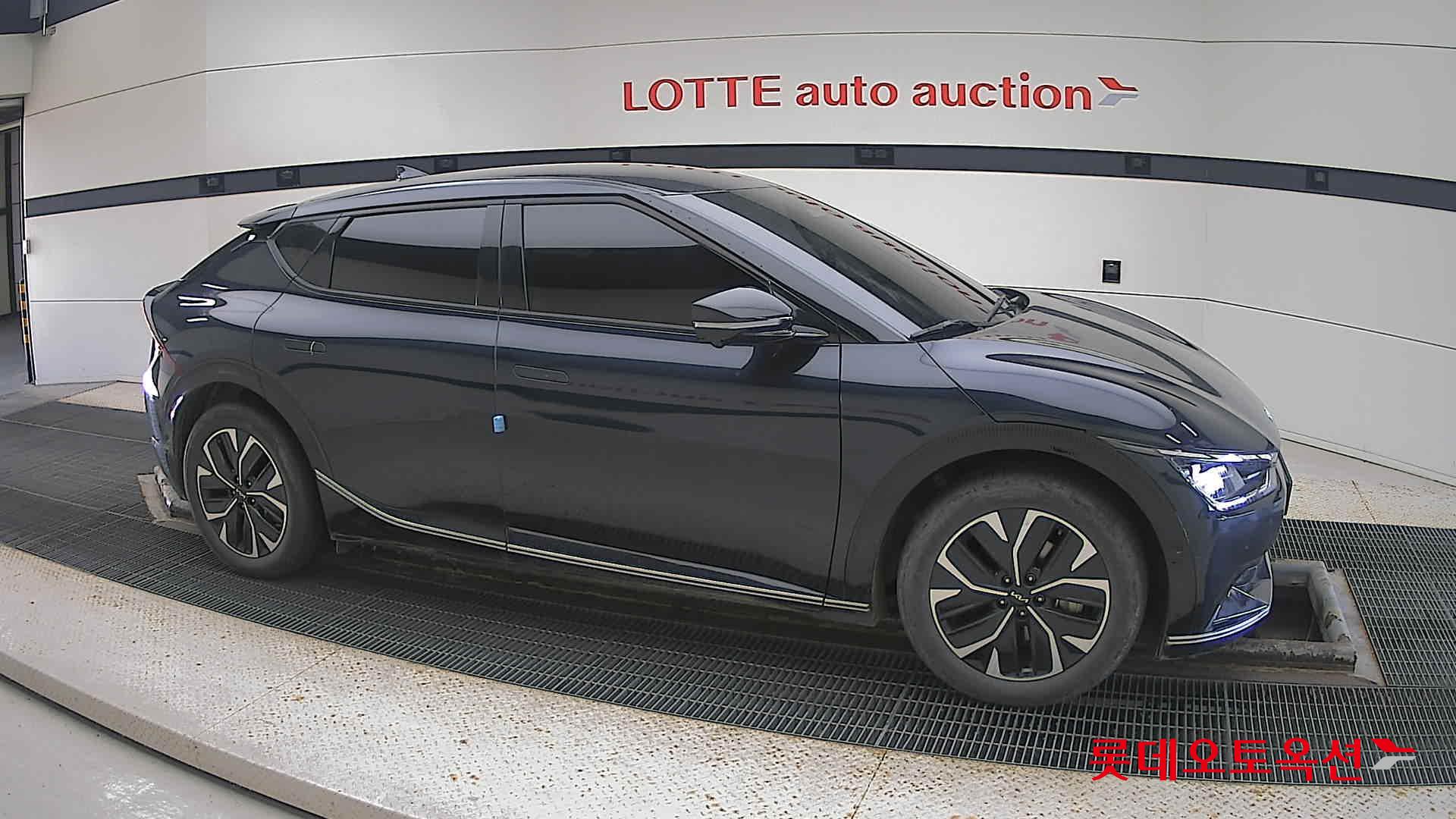 Kia EV6 id 3446762 из Кореи 17