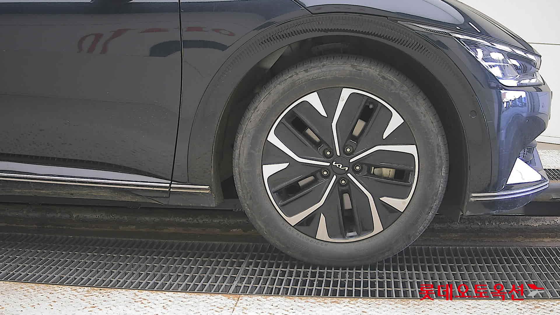 Kia EV6 id 3446762 из Кореи 23