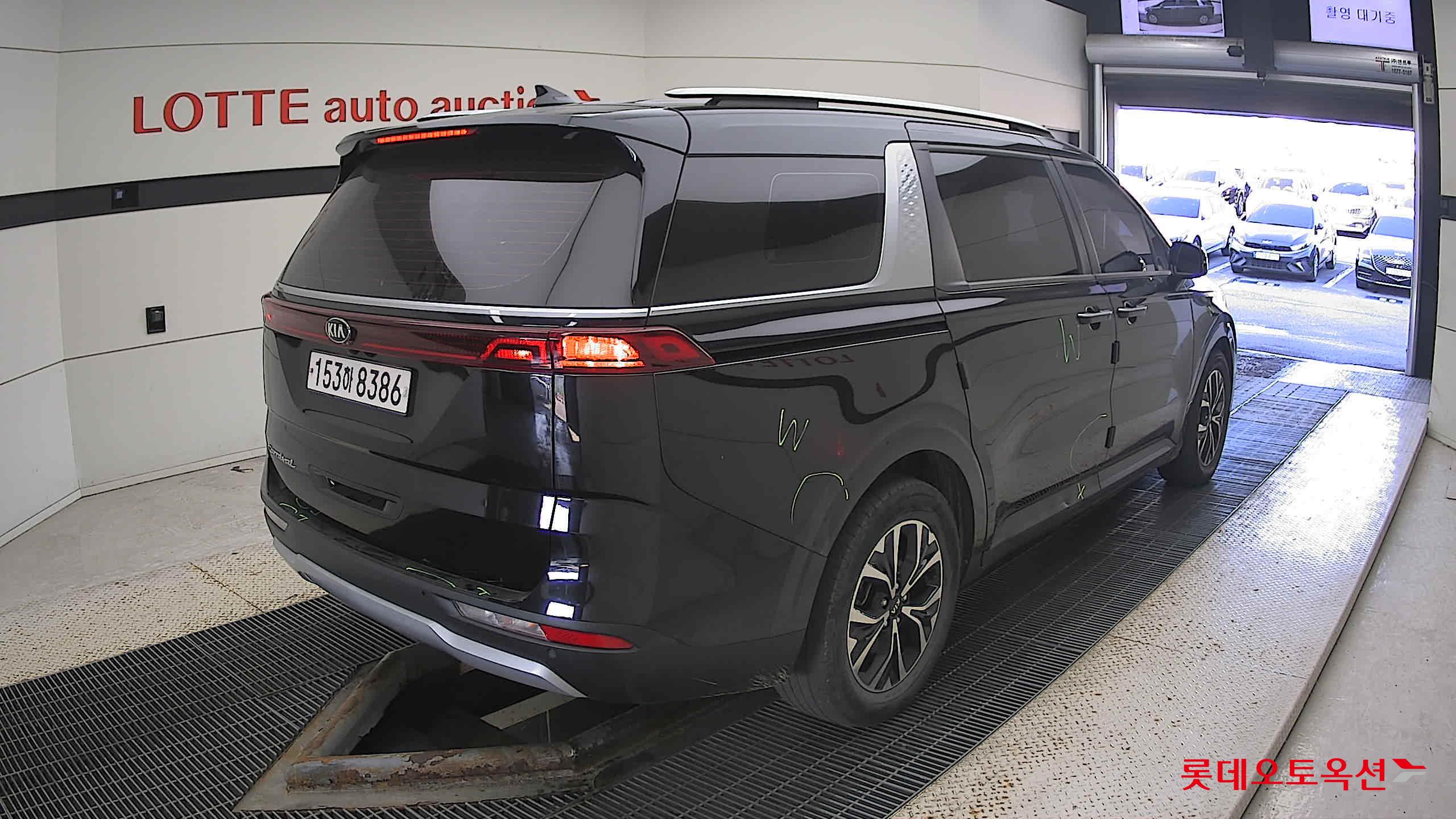 Kia Carnival 2021 Aurora Black Pearl из Кореи, фото 4