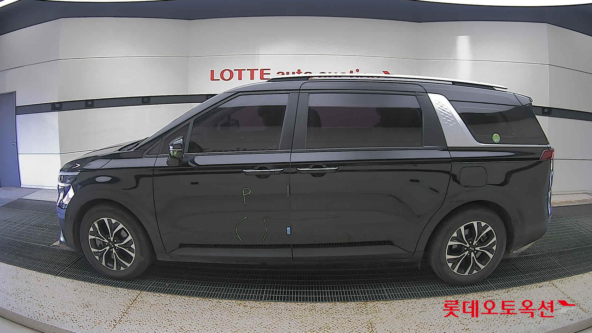 Kia Carnival id 3446759 из Кореи 7