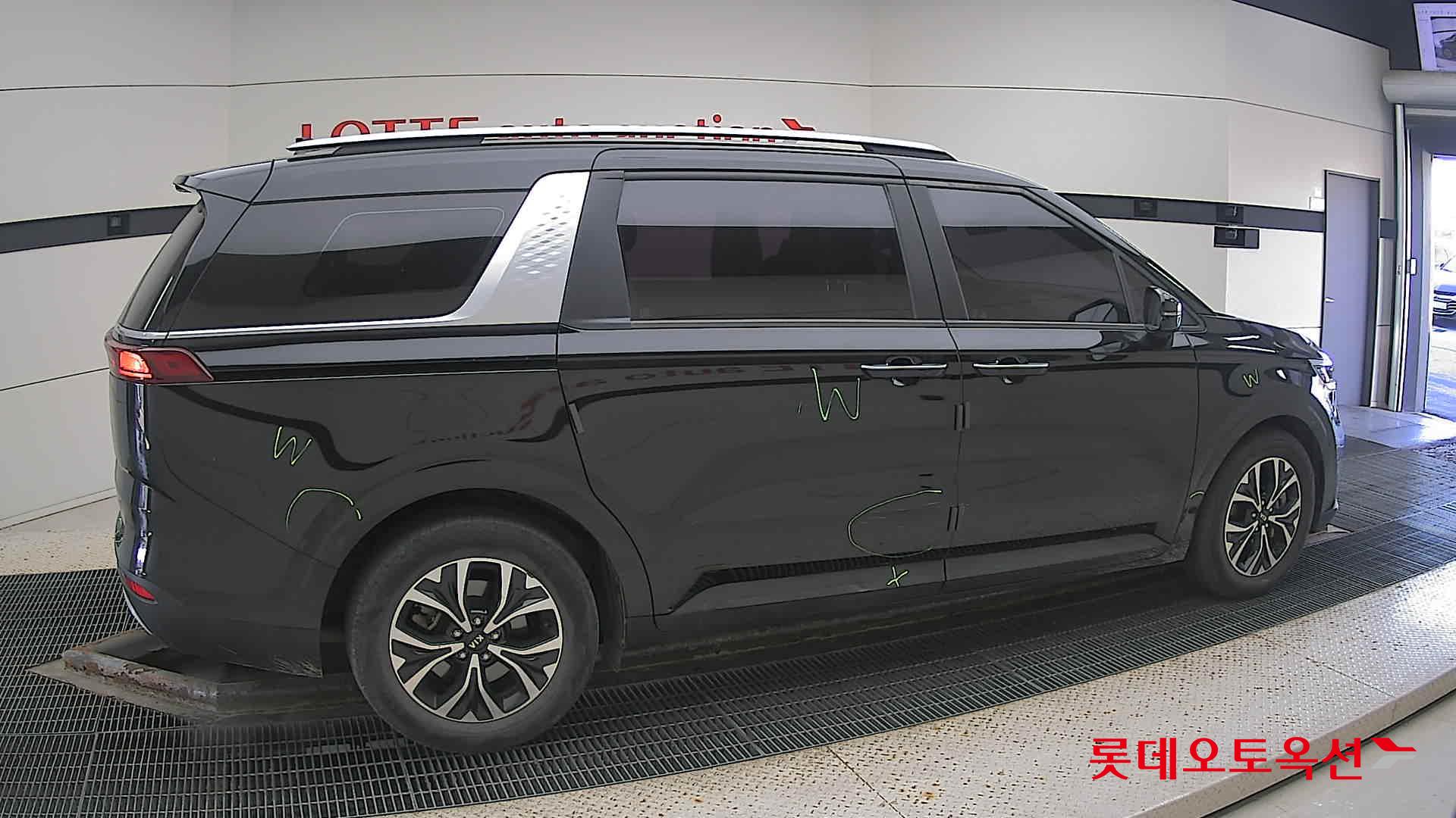 Kia Carnival id 3446759 из Кореи 18