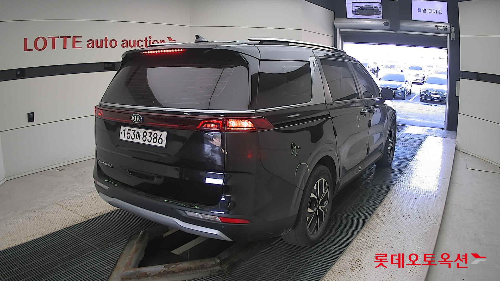 Kia Carnival id 3446759 из Кореи 20